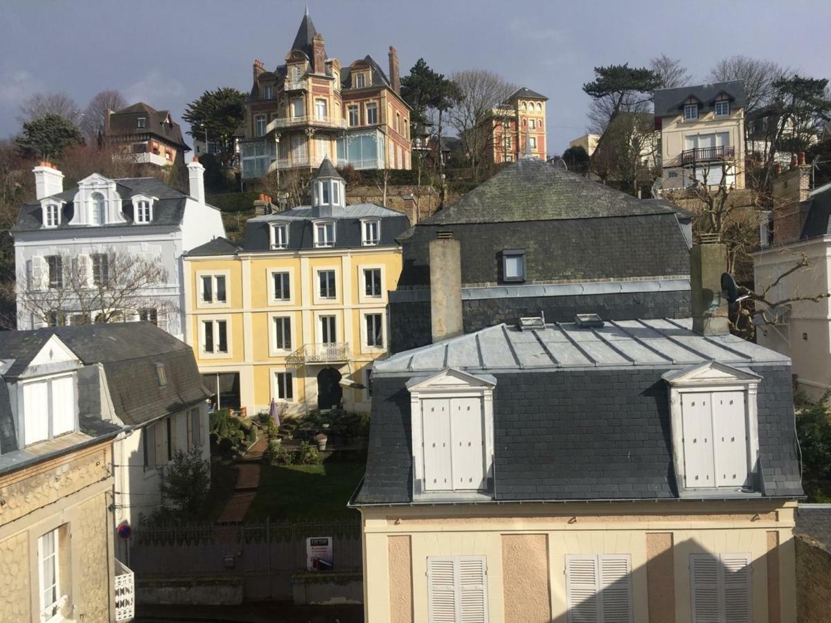 L'Etoile De Trouville Exteriör bild